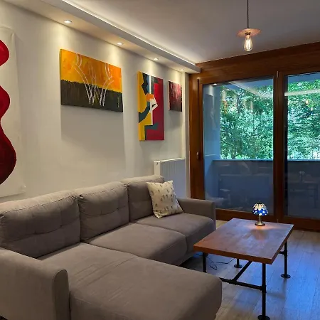 Artist's Place In 13th District Διαμέρισμα *